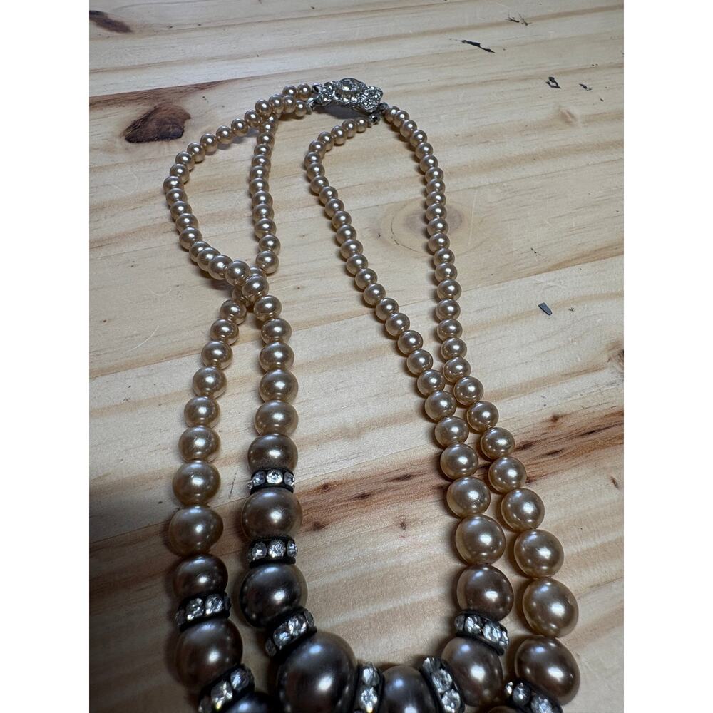 Vintage Double Strand Faux Pearl Necklace Rhinestone Silver Tone - Picture 4 of 8